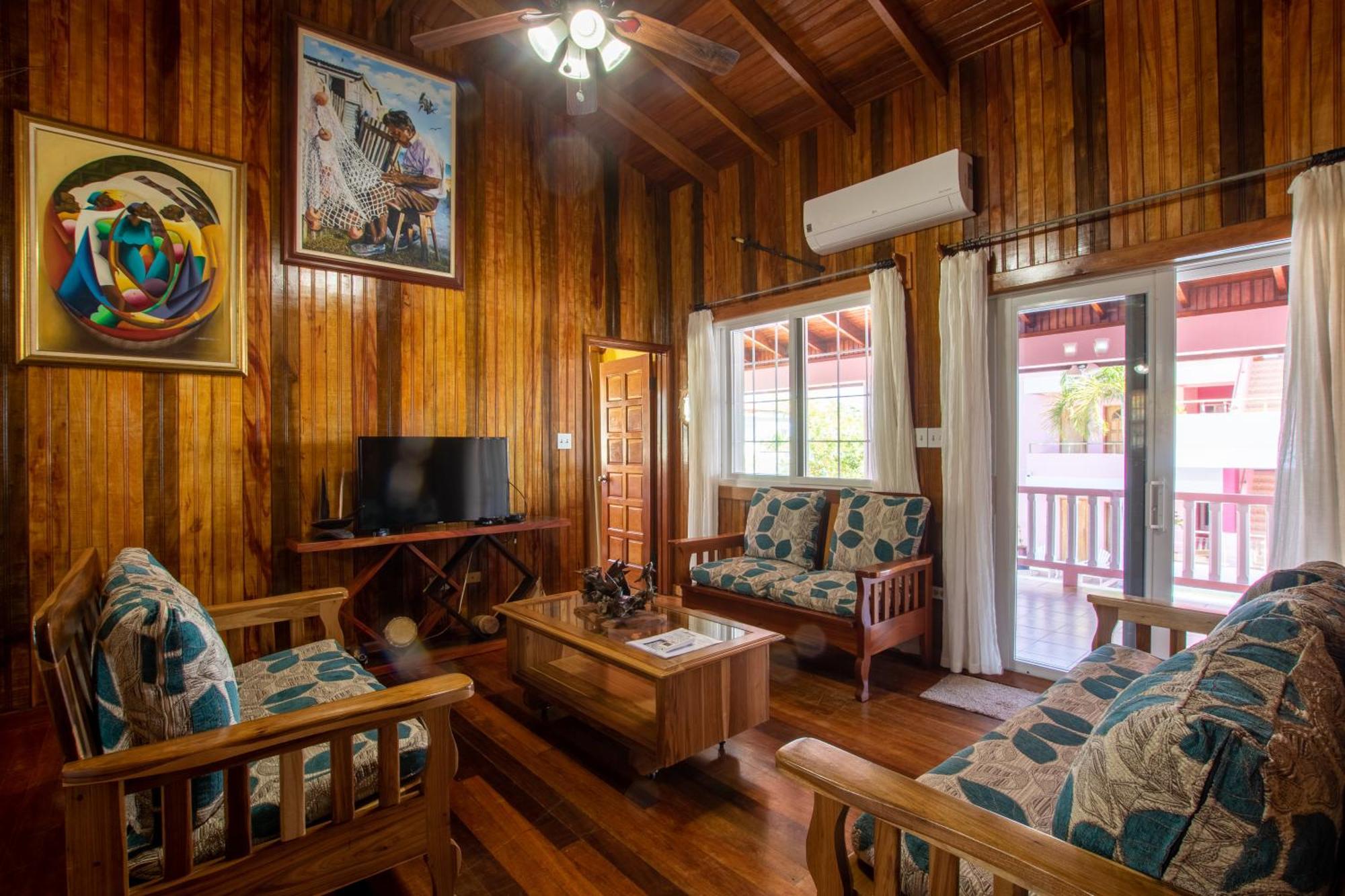 Miramar Suites Placencia Quarto foto