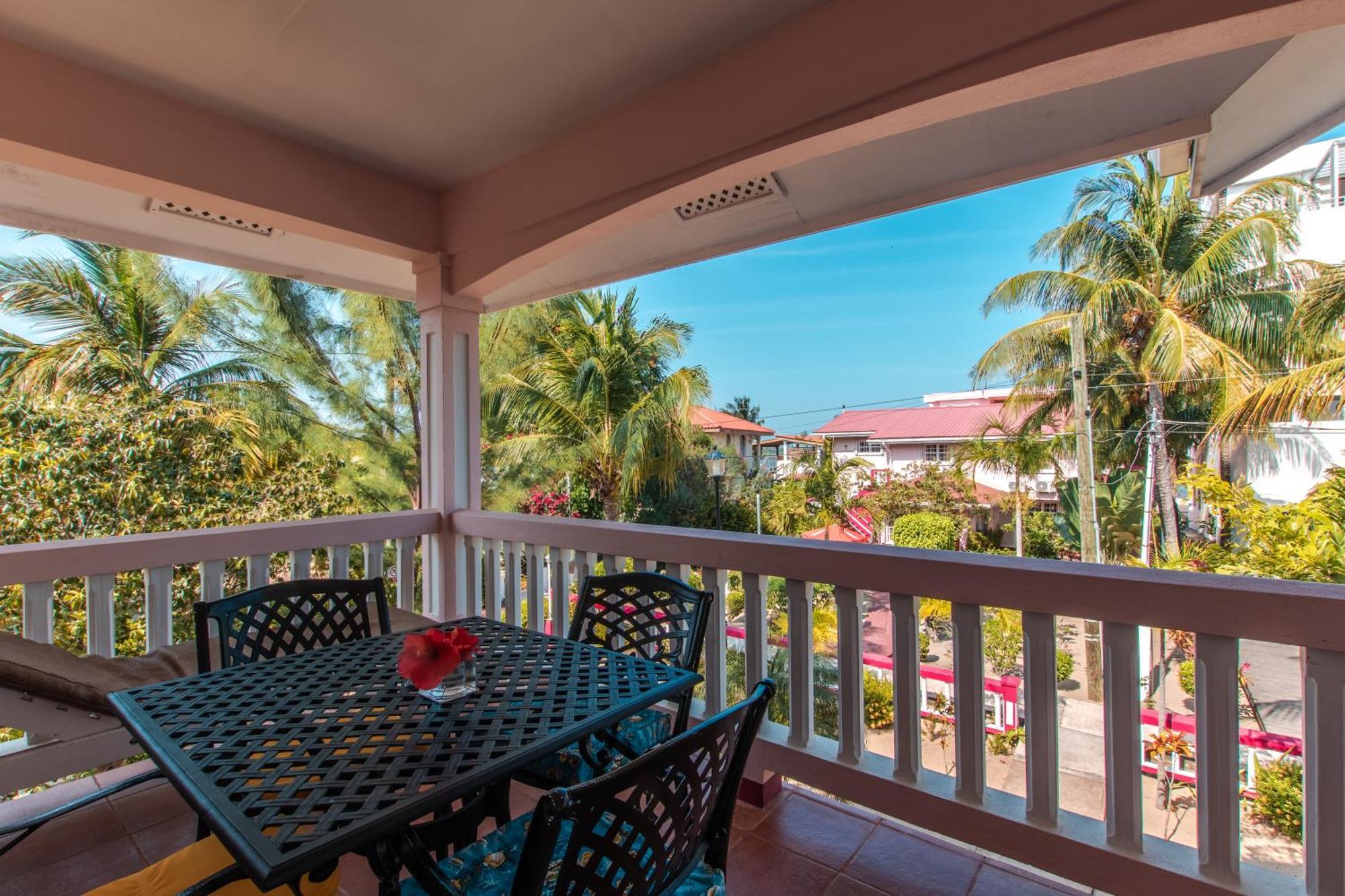 Miramar Suites Placencia Quarto foto